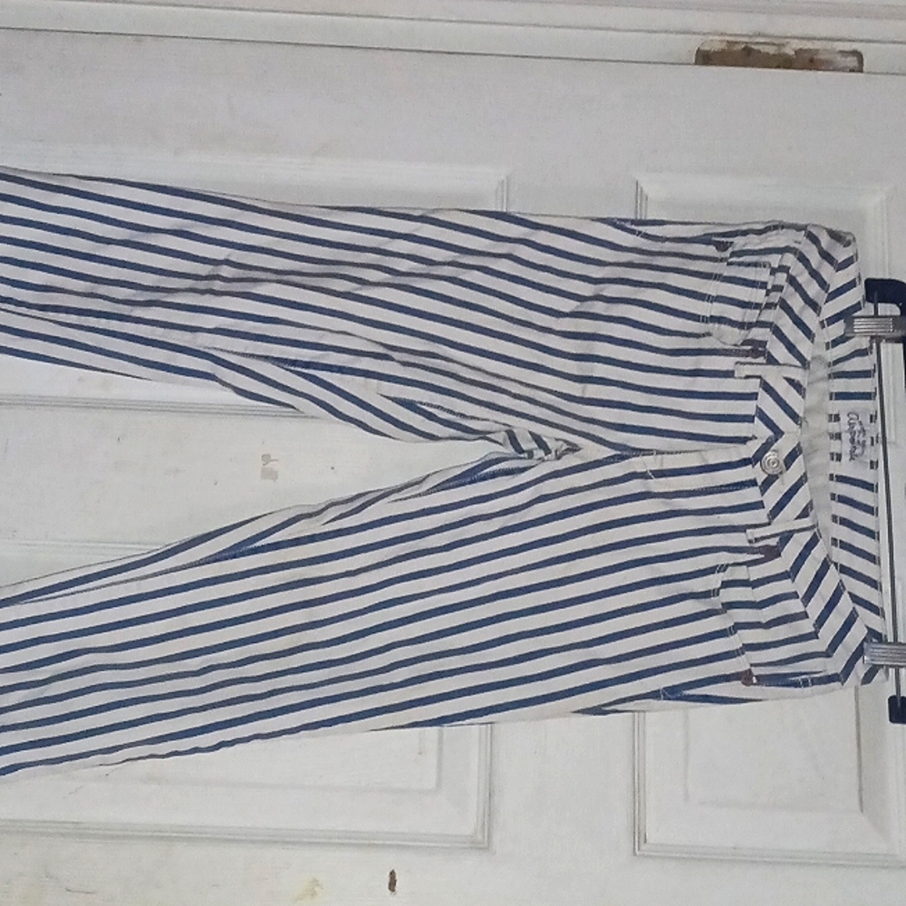 Polo sportswear/ Abercrombie shirt/ Aeropostale pants